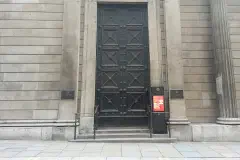 The main entrance of the Bank of England Museum.