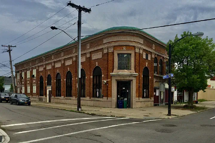 The former People's Bank of Buffalo branch at 904 Broadway, May 2020.