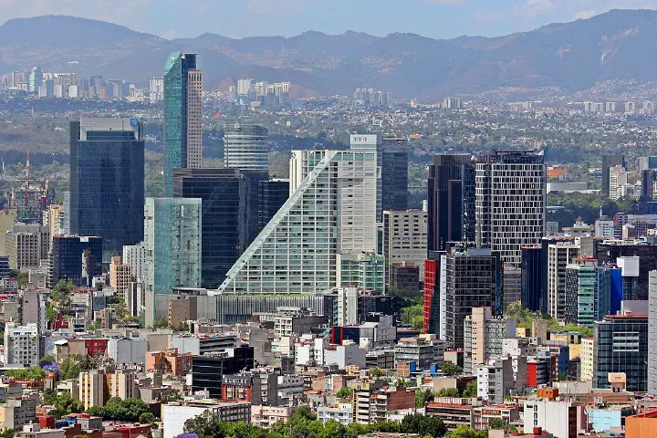 Buildings on Paseo de la Reforma in Colonia Cuauhtémoc and Colonia Juarez in Mexico City, Mexico.