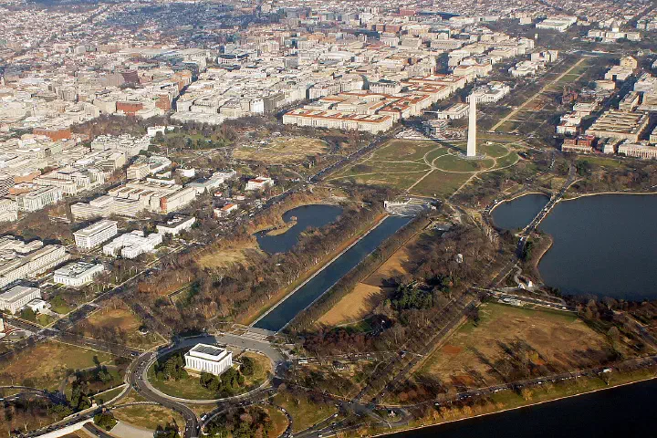 An aerial view of the National Mall, Washington, D.C., with the Lincoln Memorial, the Reflecting Pool and the World War II Memorial.