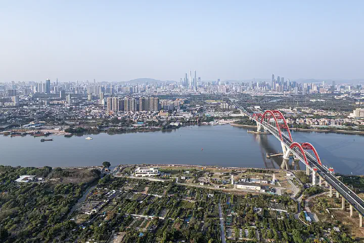 Guangzhou Skyline, shot in Panyu District, Guangzhou