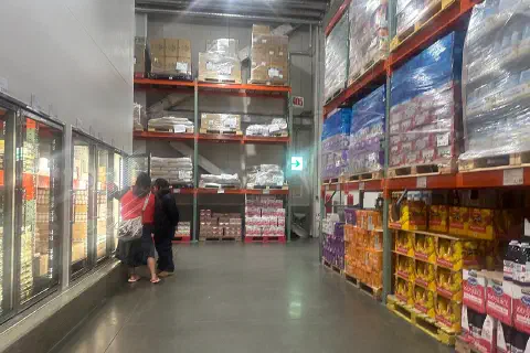 The Costco Wholesale Kanazawa Seaside warehouse store.