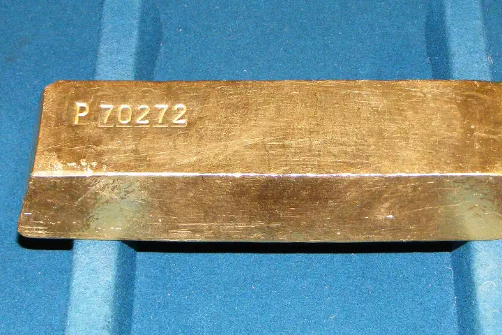 A 400-troy-ounce gold bar.