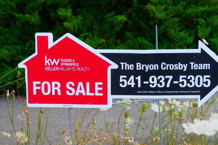 A home for sale in Eugene, Oregon.