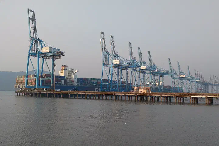 Container handling at the JNPT port.
