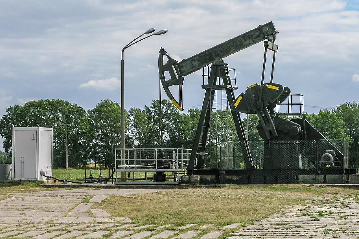 An oil pump on the Gnitz peninsula, Usedom, Mecklenburg-Vorpommern, Germany.
