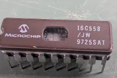 Microchip Technology PIC16C558 EPROM DIP Microcontroller