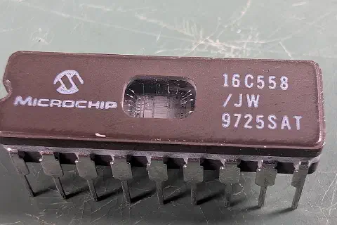 A Microchip Technology PIC16C558 microcontroller.