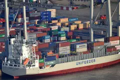 A container ship at the Tollerort terminal, Port of Hamburg