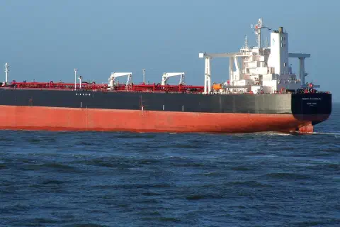 The Front Shanghai leaving the Port of Rotterdam, November 29, 2006.