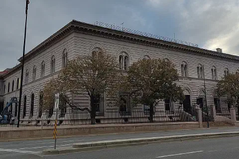 The Denver Mint, a branch of the United States Mint in Colorado.