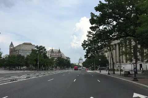 Looking southeast along Pennsylvania Avenue from 9th Street NW in Washington, D.C.