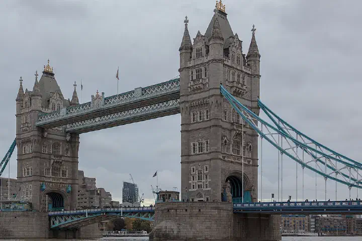 Tower Bridge, London.